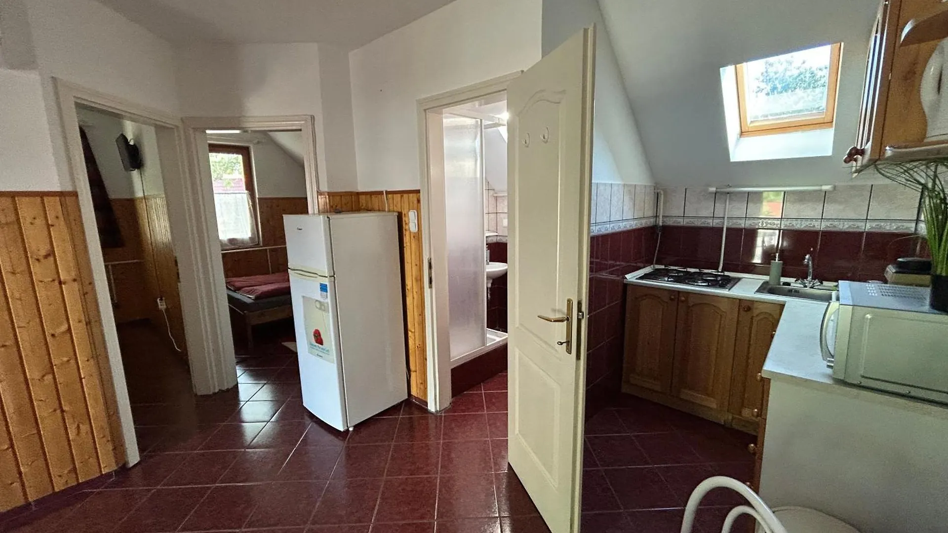 Edu Apartman Hajduszoboszlo 0*,